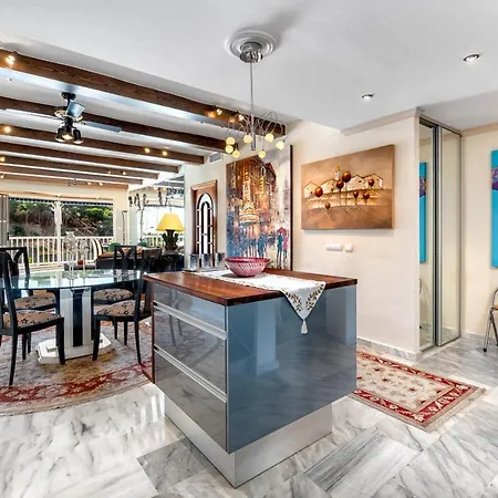 Castillo Apartment Fuengirola