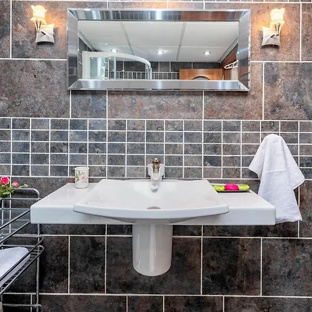 Castillo Apartamento Fuengirola